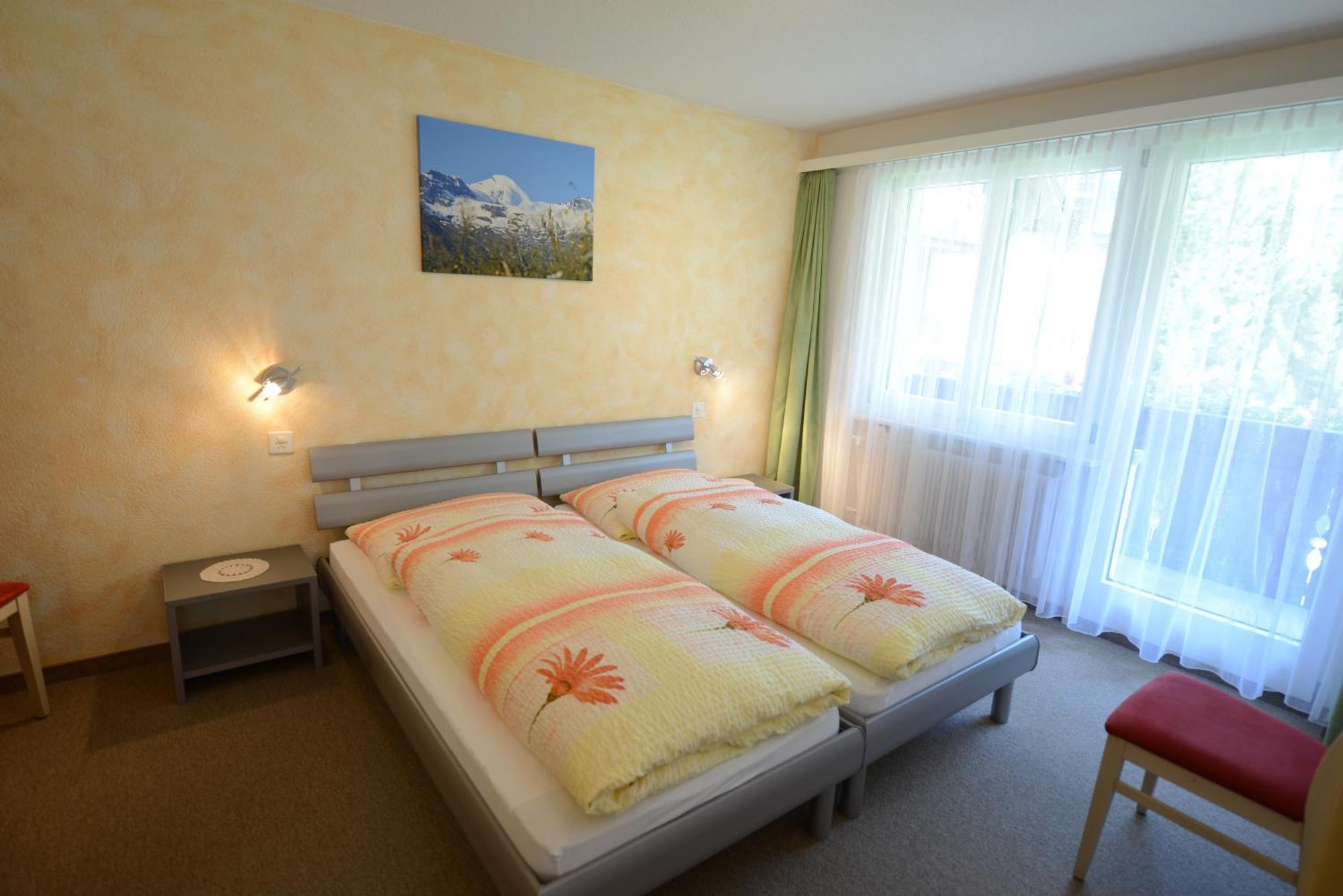 Haus Kandahar Saas Fee Chambre photo